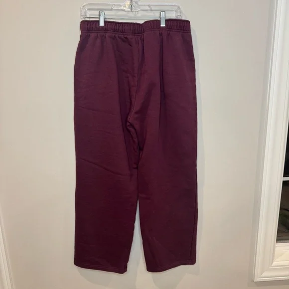 Women’s ALO Accolade Straight leg Sweatpants Burgundy Truffle Large - Picture 8 of 10